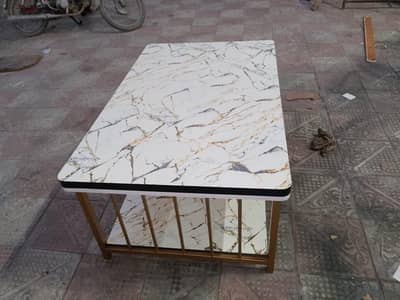 center table brand new