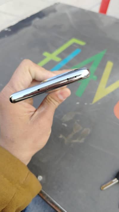 One Plus 11R 16/256 condition 10/10