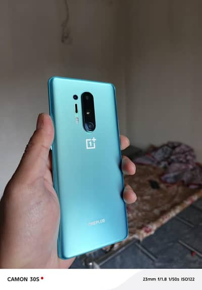 One plus 8 pro 12/256