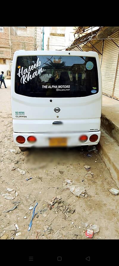 Nissan cliiper 2009 model hai 2014 ki import hia