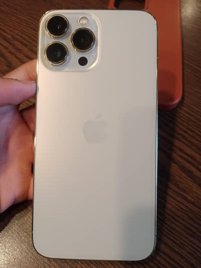 Iphone 13 pro max Bypas for sale Good condition waterpack