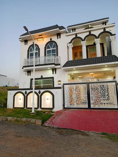 7 Marla Brand New House For Sale Investor Rate In Gulberg Residencia