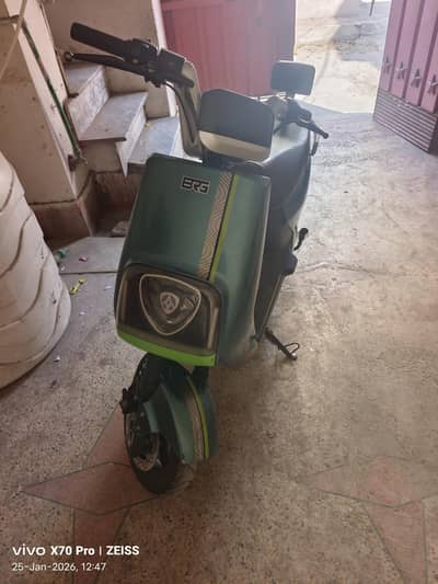 BRG SCOOTY FOR SALE