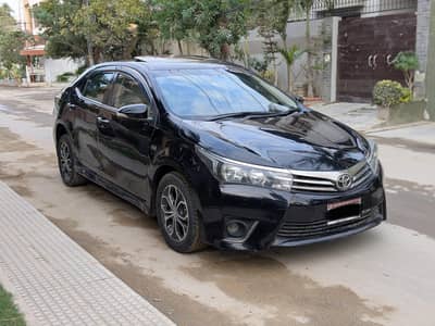 Toyota corolla grande model 2015 reg 2017