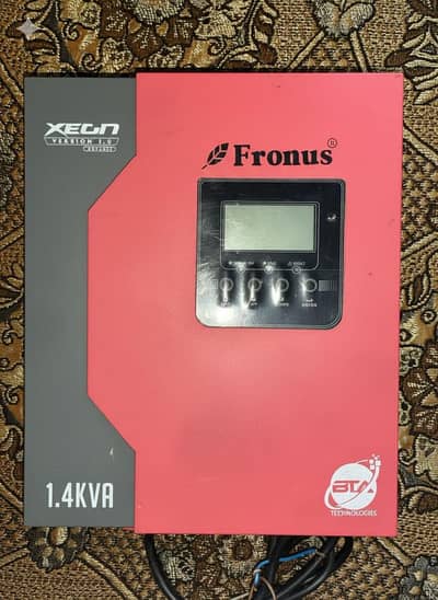 Fronus 1.4KW Hybrid Inverter best condition