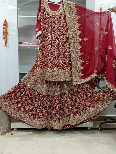 heavy bridal dress urgent sale