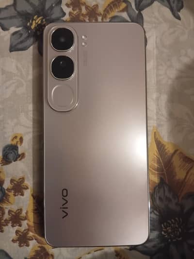 Vivo Y200