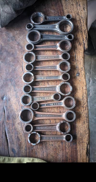 Old Wate Rades Avillable Honda  Jeniyan Radeas