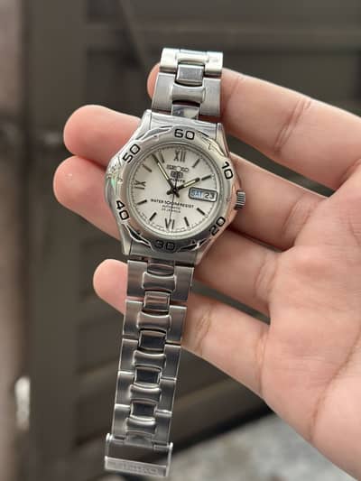 Seiko 5 sports