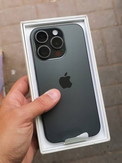 Iphone 15 pro 256GB with box