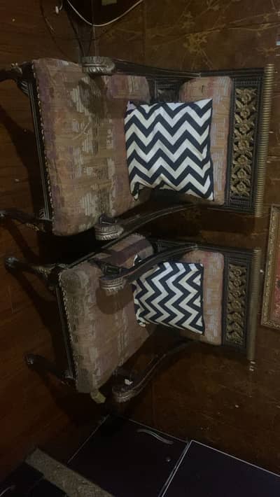 Elegant Wooden Bedroom Chairs – Set of 2