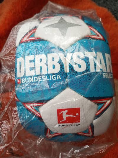 100% original derbystar fifa football. Two colour combo