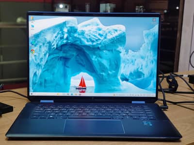 HP SPECTRE X360 16 INCHE/CORE I7 12700H/INTEL IRIS  PREMIUM BOOK