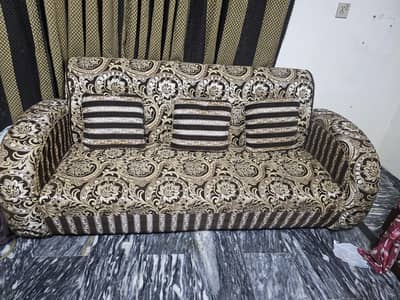 Sofa Set 7 Seaters For Sale