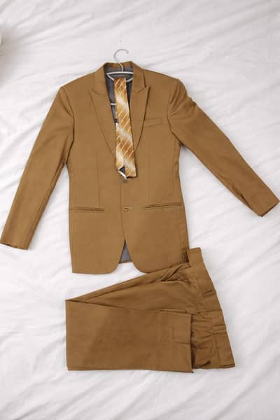 Three piece suite men's