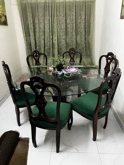 6 seater dining table