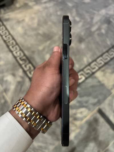 13 pro max 256 gb 10 by 10 condition