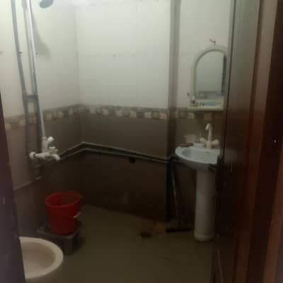 Furnish Room/ sharing or single