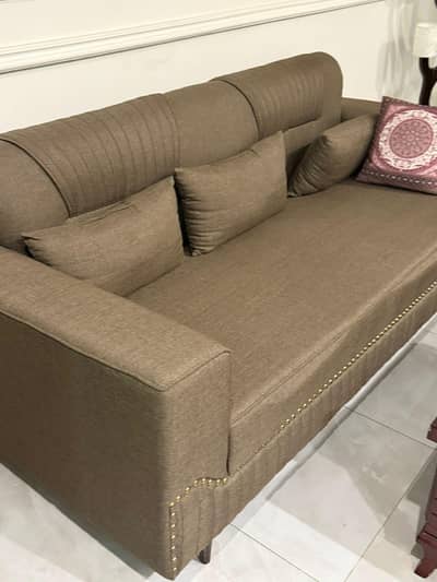 New Branded Sofa 3+2 Ideal Brand New Condition Unused Demand: 60, 000