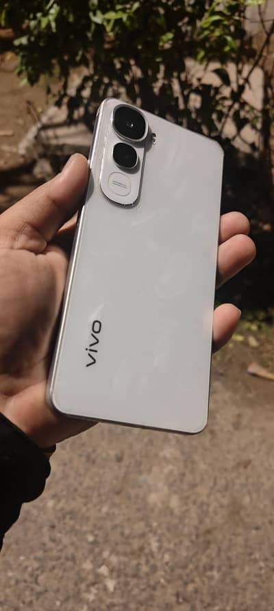 look like new phone  3month used