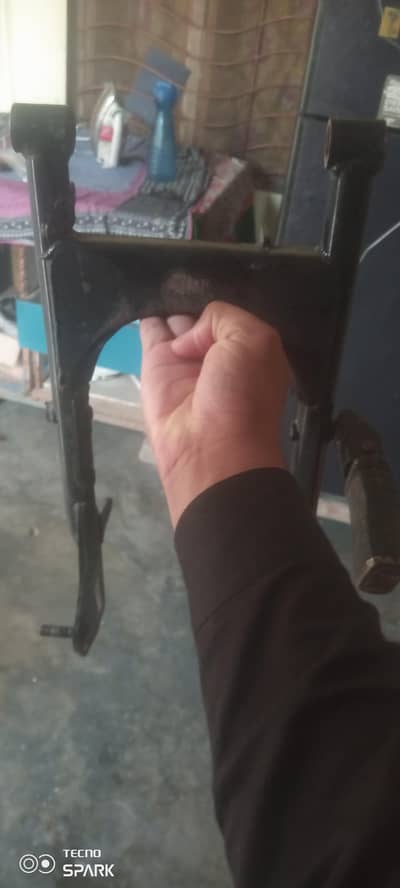 CD 70 18 model ka hay bilkul ok hay