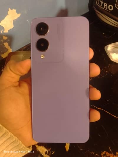 Vivo Y17s