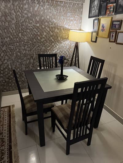 Habitt Style Four Persons Dining Table