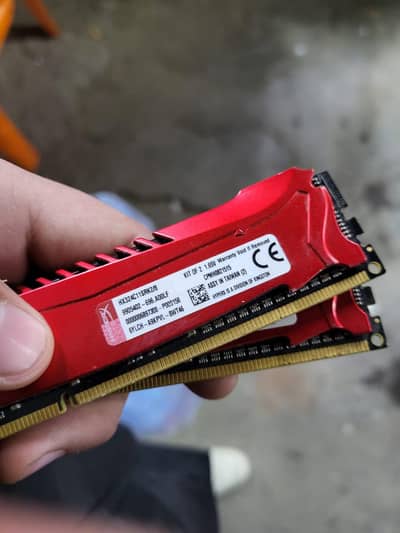 Kingston 4gb ddr3 gaming ram pc and desktop 2400mhz