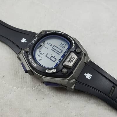 Timex original watch in brand new condition with sports features