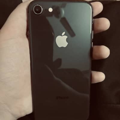 iPhone 8 Black 64GB | Water-pack | 8/10 Condition | NON PTA |