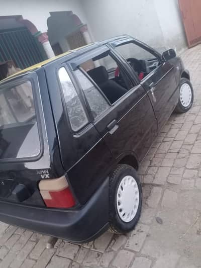 2011/12 Black Scheme Car for Sale