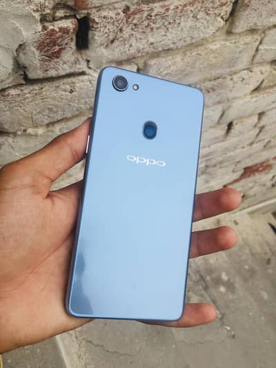 Oppo F7 4GB Ram 64GB Storage Dual Sim PTA Approved With Box