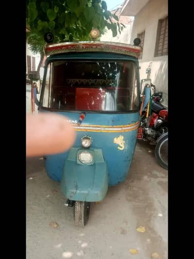 vespa rickshaw 