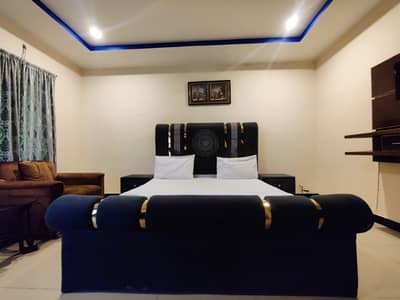 Short time 1bed ROM full furnished apartments safe and scour 100%coupe allow