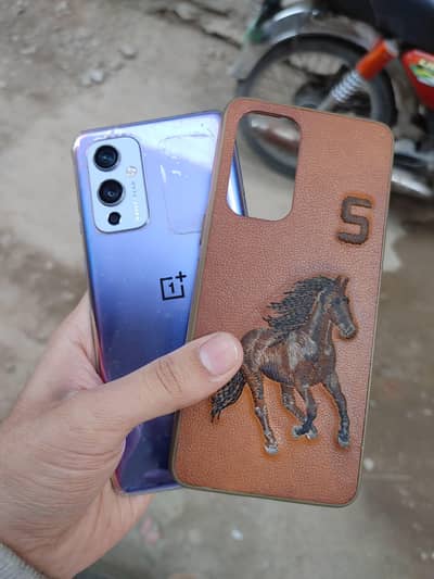 One plus 9 5G Water pak Gaming 90 Fps