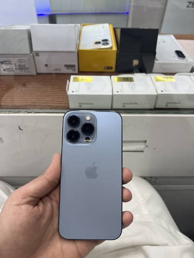 I phone 13 pro 256gb just kit