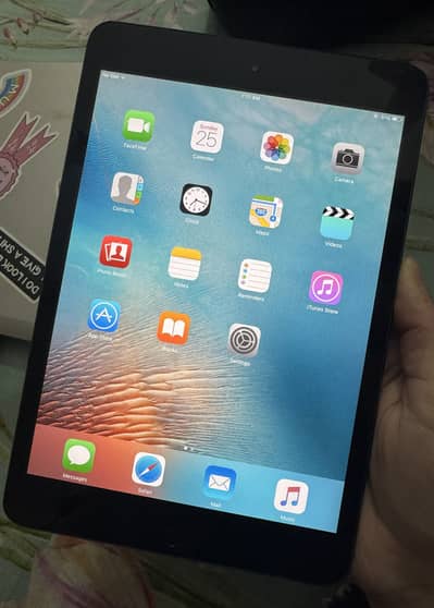 iPad Mini (1st Generation) – 7.9″ – iOS 9.3. 6