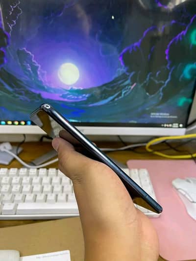 vivo v21e 8 GB 128gbmy Whatsapp number  03326810152