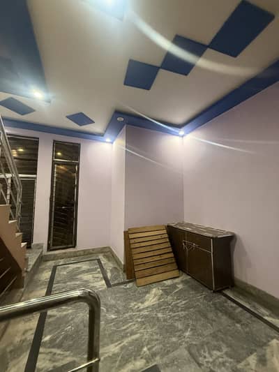 3 Marla lower portion ready to move