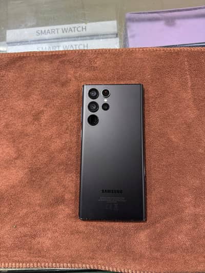 Samsung S22 Ultra (12/256)