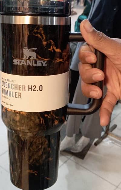 Stanley Tumbler With Straw 40oz-Insulated Stainless Steel(8to 9 Hours