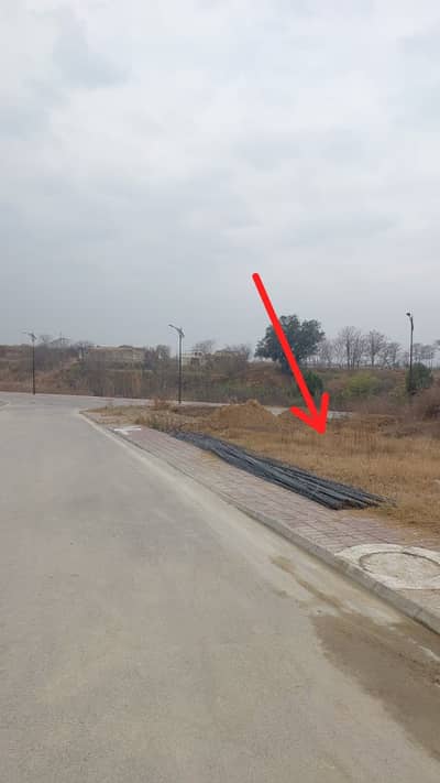 5 marla plot for sale in R block Street 25 new city phase 2 wah cantt