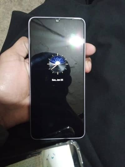 New model only 7 Day use phone all ok