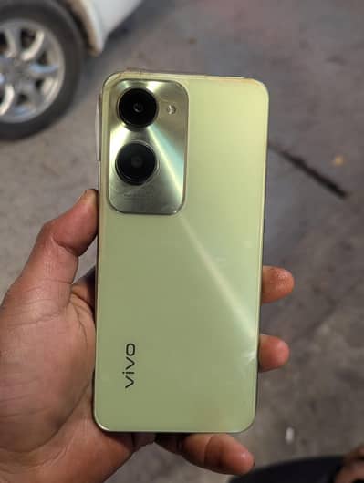 vivo Y18 6 128 Whatsapp number 03176244843