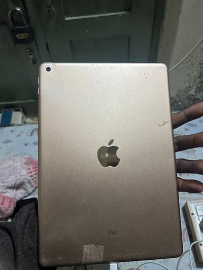 ipad 8gen  128 GB pubg king HDR+60fps.