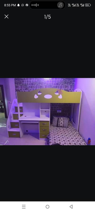 Kids bunk bed double story ,good condition like new