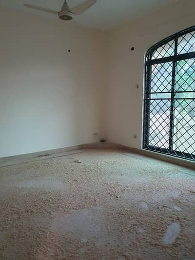 office space available for rent