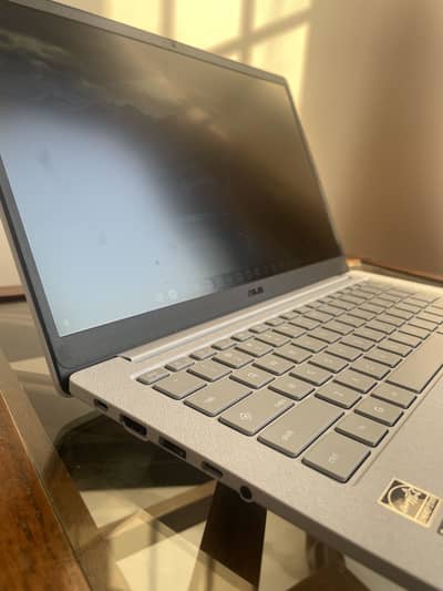 ASUS Chromebook CX1405 | Intel | Chrome OS | Lightweight & Fast