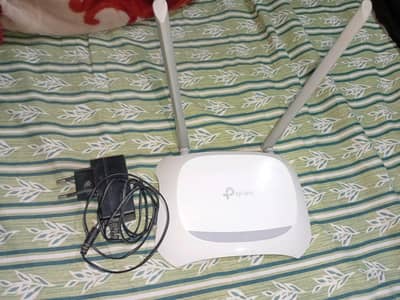 tplink router slightly used