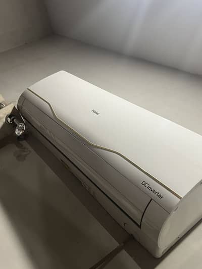 Haier DC inventor with auto cleaner